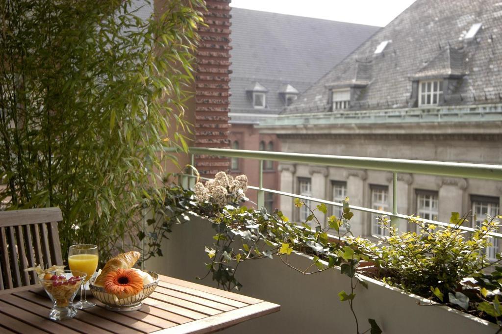 Residenz Am Dom Boardinghouse Apartments Köln Dış mekan fotoğraf